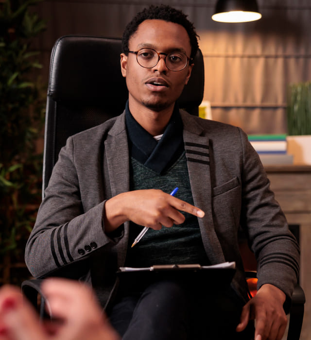 Dr. Jonathan Alencar